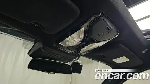 BMW X7 2023 — Photo 13/31