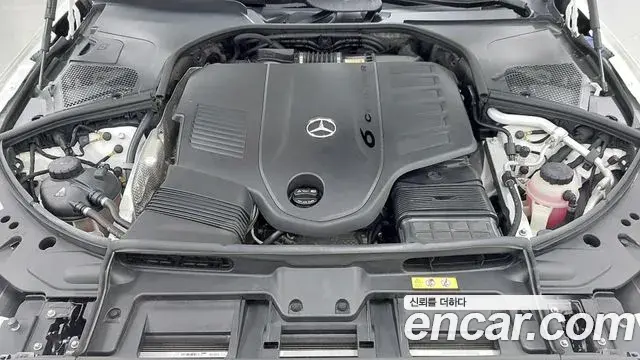 Mercedes-Benz S-Class 2023 — Фото 5/17