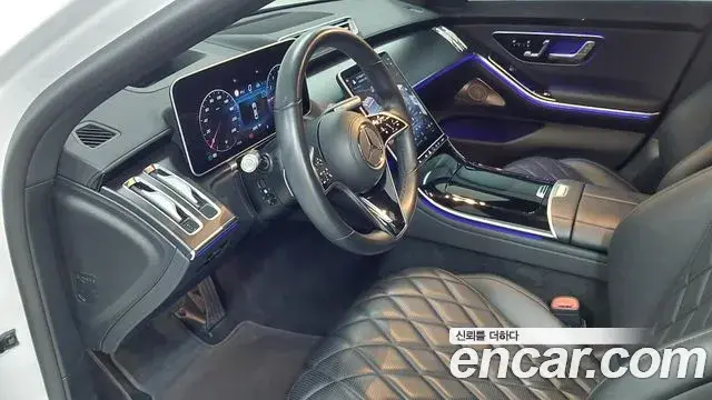 Mercedes-Benz S-Class 2023 — Фото 13/17