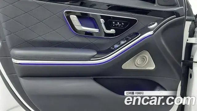 Mercedes-Benz S-Class 2023 — Фото 14/17