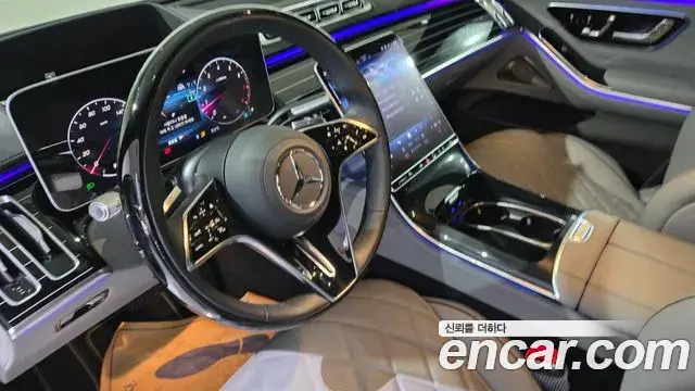 Mercedes-Benz S-Class 2025 — ფოტო 19/20