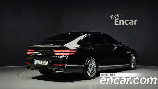 Genesis G80 2021 — Photo 10/35