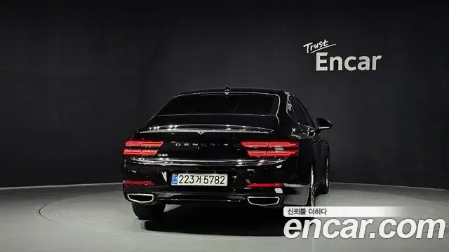 Genesis G80 2021 — Photo 21/35