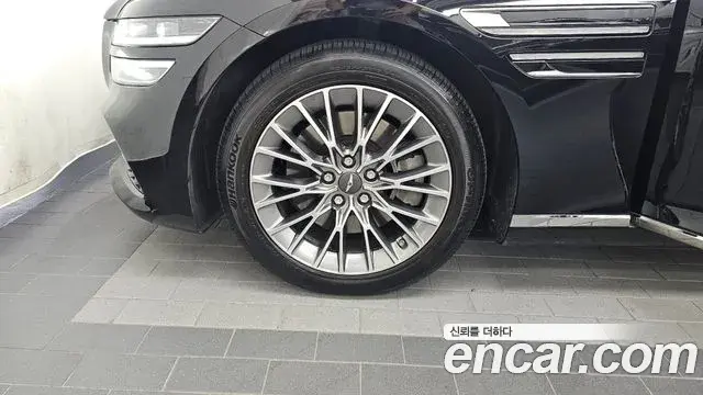 Genesis G80 2021 — Photo 19/35