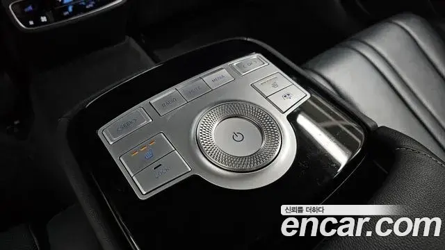Genesis G80 2021 — Photo 25/35