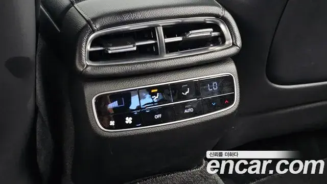Genesis G80 2021 — Photo 27/35