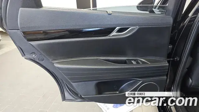 Genesis G80 2021 — Photo 24/35