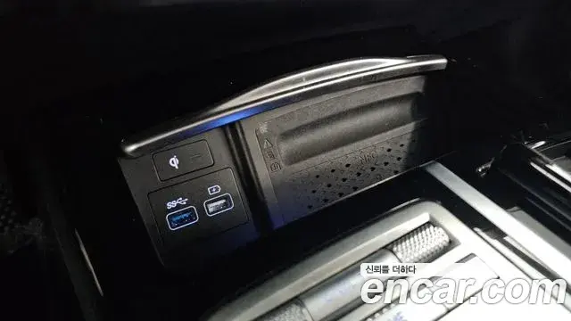 Genesis G80 2021 — Photo 28/35