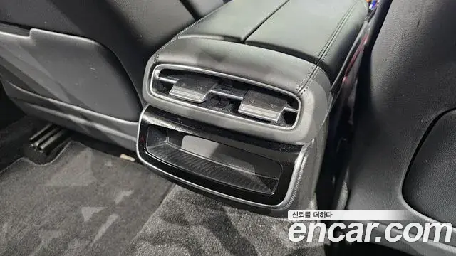 Genesis G80 2024 — Şəkil 10/33
