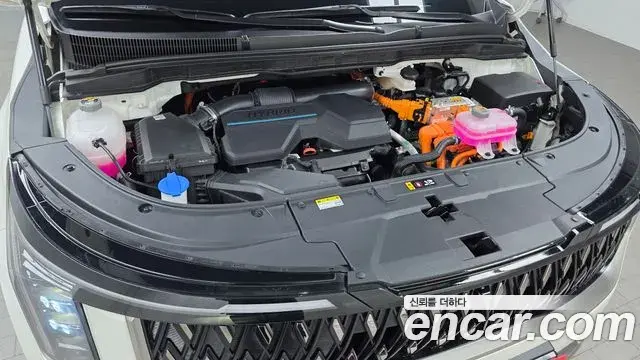Kia Carnival 2024 — Photo 3/35