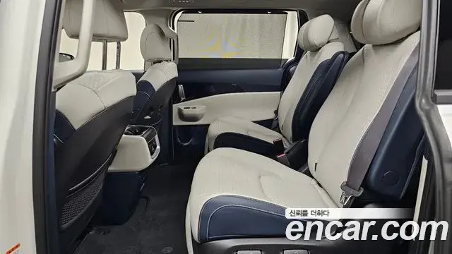 Kia Carnival 2024 — Photo 6/35