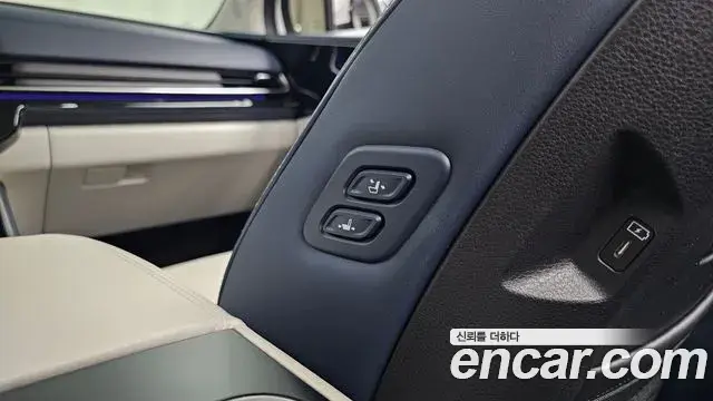 Kia Carnival 2024 — Photo 9/35