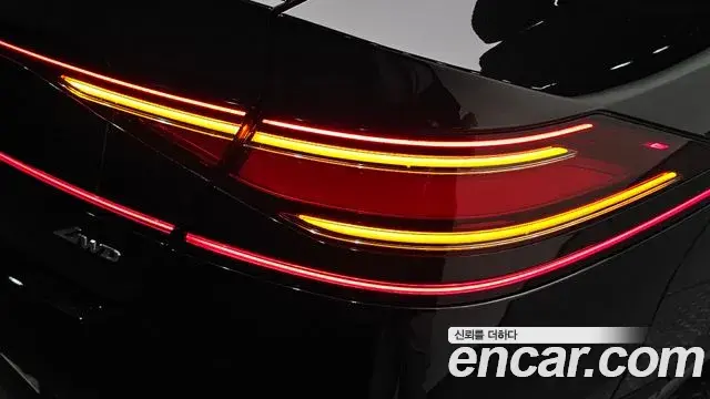 Genesis G90 2022 — Photo 7/31