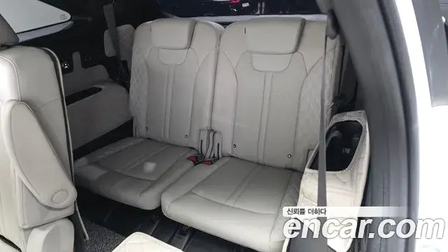 Kia Sorento 2024 — ფოტო 13/34
