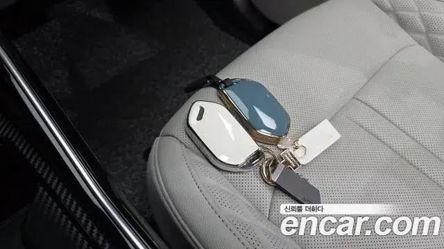 Kia Sorento 2024 — ფოტო 27/34