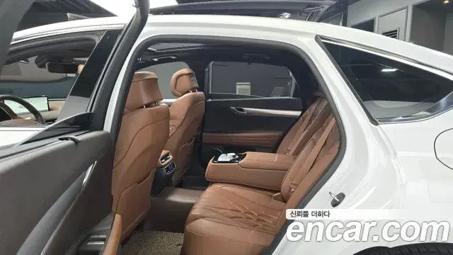 Genesis G80 2023 — Photo 6/20
