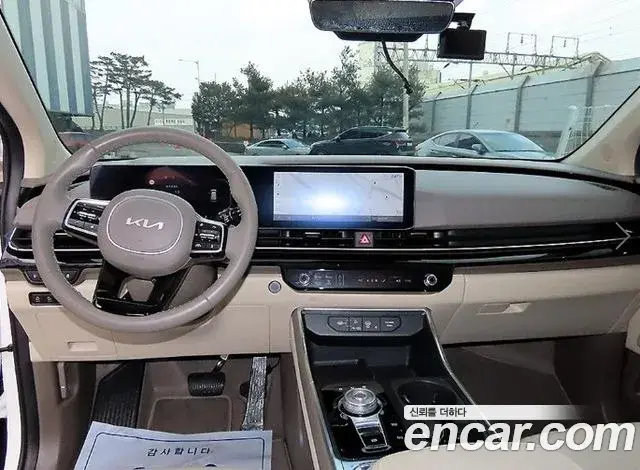 Kia Carnival 2024 — Şəkil 14/20
