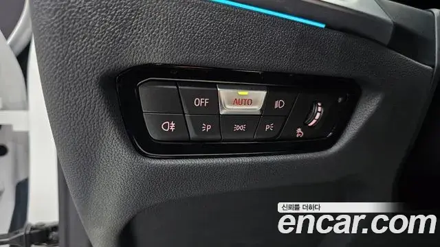 BMW 4 Series 2023 — Şəkil 17/33