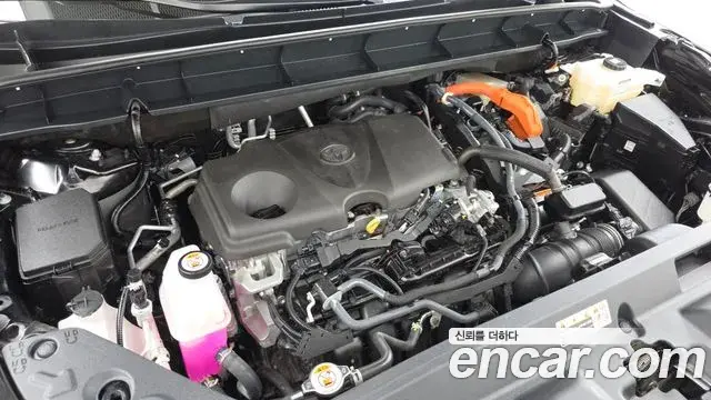 Toyota Highlander 2025 — ფოტო 13/35