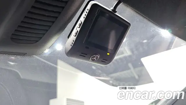 Mercedes-Benz AMG GT 2023 — Photo 10/40