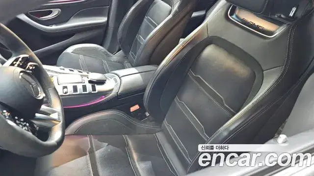 Mercedes-Benz AMG GT 2023 — Photo 19/40