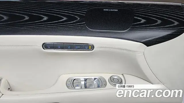 Genesis G90 2022 — Şəkil 2/38