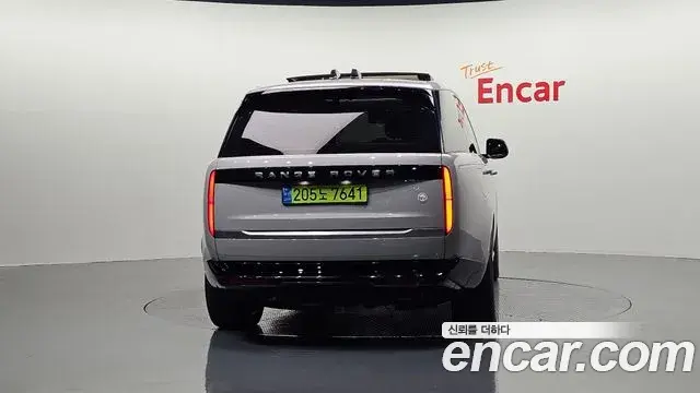 Land Rover Range Rover 2025 — Şəkil 17/20