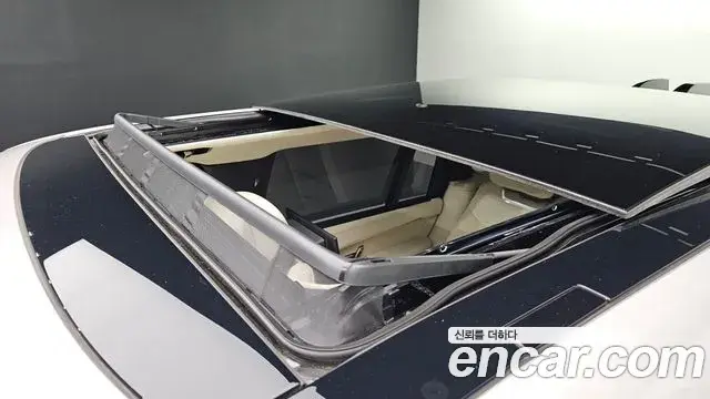 Land Rover Range Rover 2025 — Şəkil 16/20