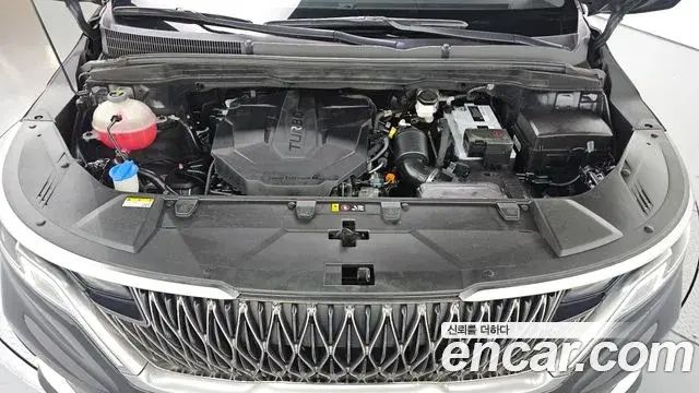 Kia Carnival 2022 — Фото 6/20
