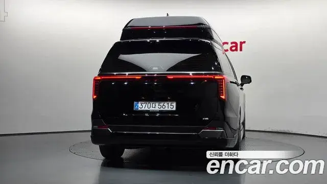 Kia Carnival 2025 — Photo 35/39