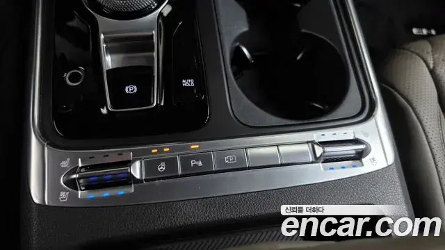 Kia Carnival 2025 — Photo 22/39