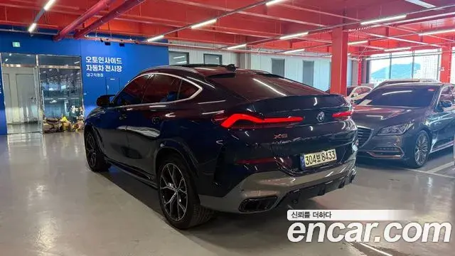 BMW X6 2021 — Photo 6/20