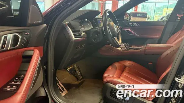 BMW X6 2021 — Photo 12/20