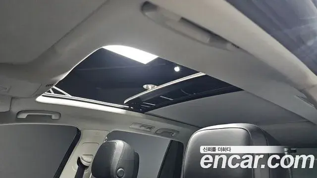 Volkswagen Tiguan 2020 — ფოტო 9/32