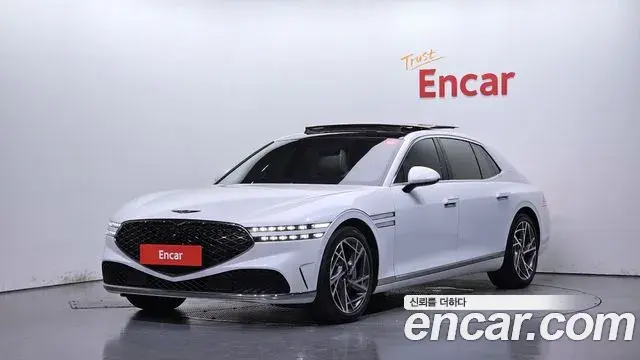 Genesis G90 2022 — ფოტო 25/31