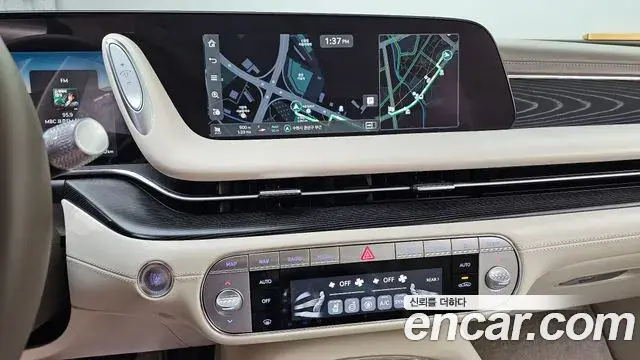Genesis G90 2022 — ფოტო 26/31