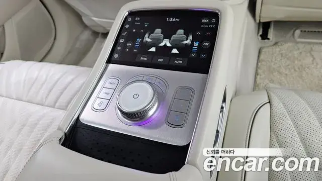 Genesis G90 2022 — ფოტო 20/31