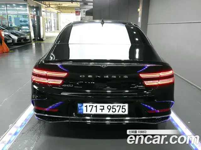 Genesis G80 2024 — Photo 13/20