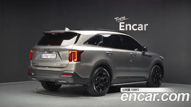 Kia Sorento 2025 — Фото 1/20