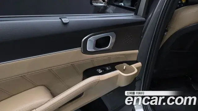 Kia Sorento 2025 — Photo 14/38