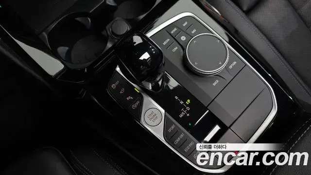BMW X4 2024 — Фото 9/20