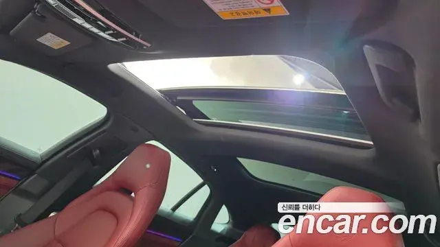 Porsche Panamera 2019 — Şəkil 12/20