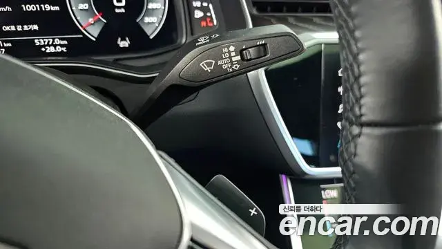 Audi A6 2021 — ფოტო 6/33