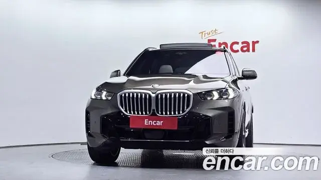BMW X5 2025 — Photo 8/33