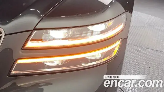 Genesis G80 2023 — ფოტო 16/33