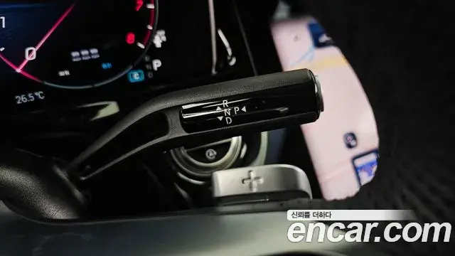 Mercedes-Benz E-Class 2026 — Photo 10/35