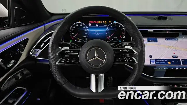 Mercedes-Benz E-Class 2026 — Photo 3/35
