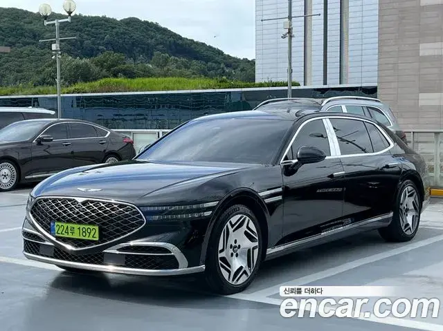 Genesis G90 2022 — Фото 1/20