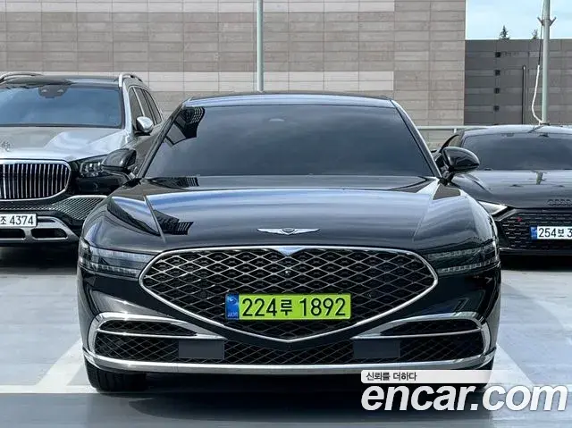 Genesis G90 2022 — Фото 3/20