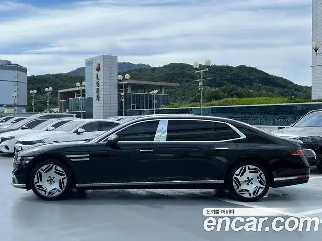 Genesis G90 2022 — Фото 17/20